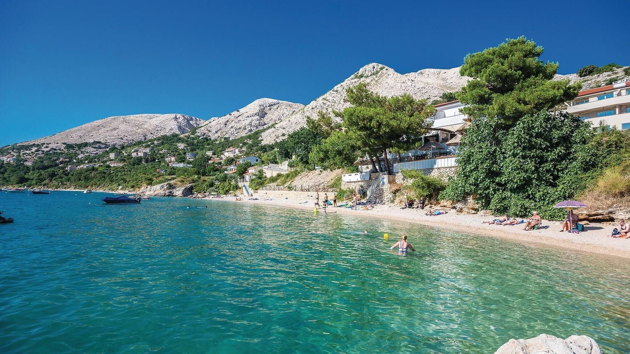Photo of Others in Stara Baska