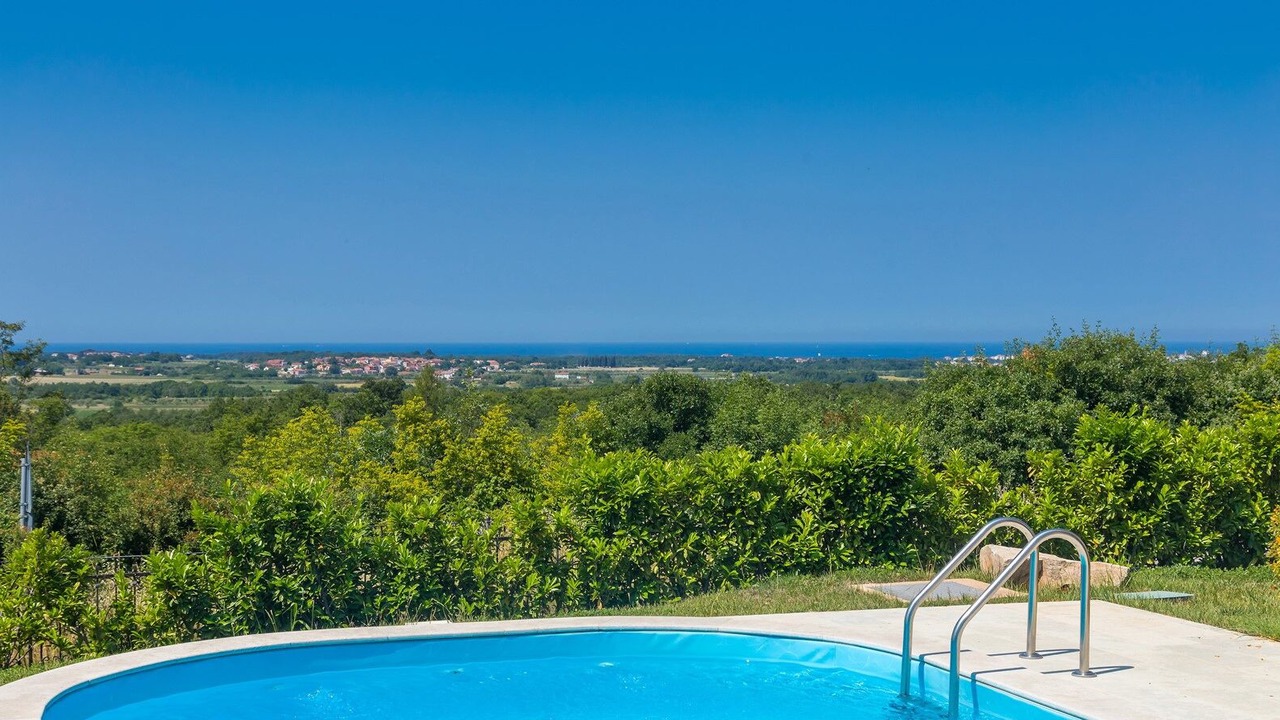 Photo of Outdoor in Vardica