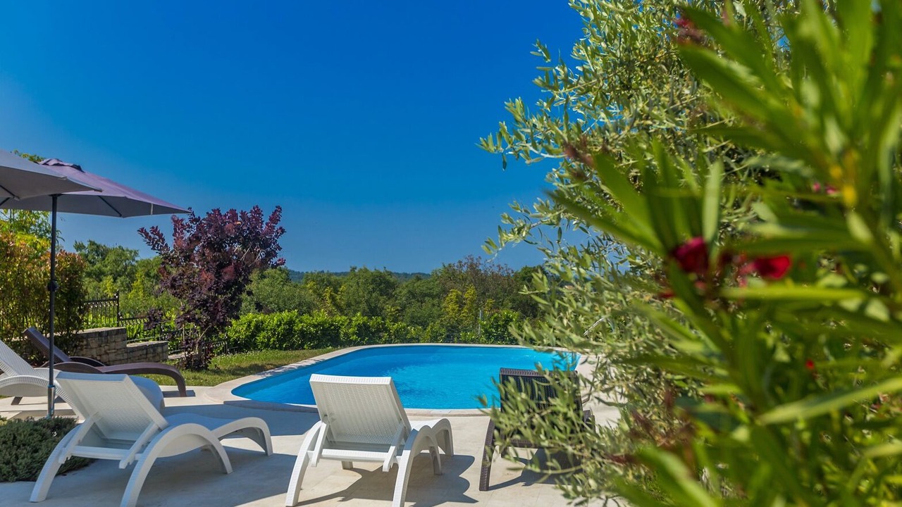 Photo of Outdoor in Vardica