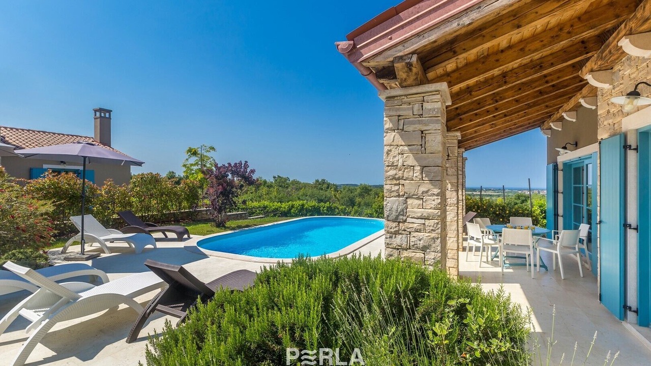 Photo of Outdoor in Vardica