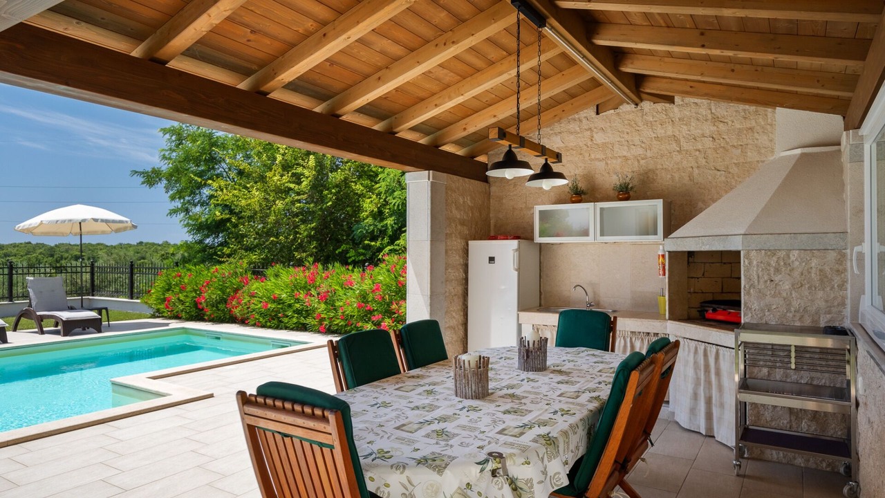 Photo of Outdoor in Kastel