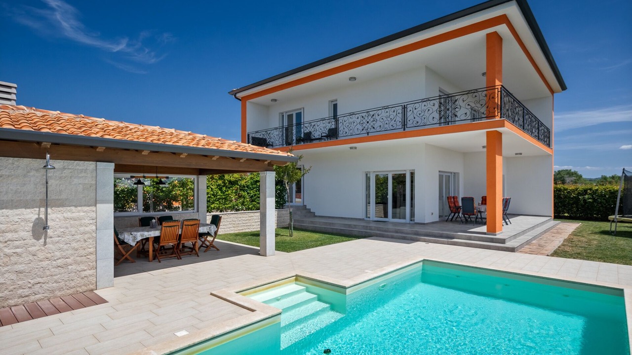 Photo of Outdoor in Kastel
