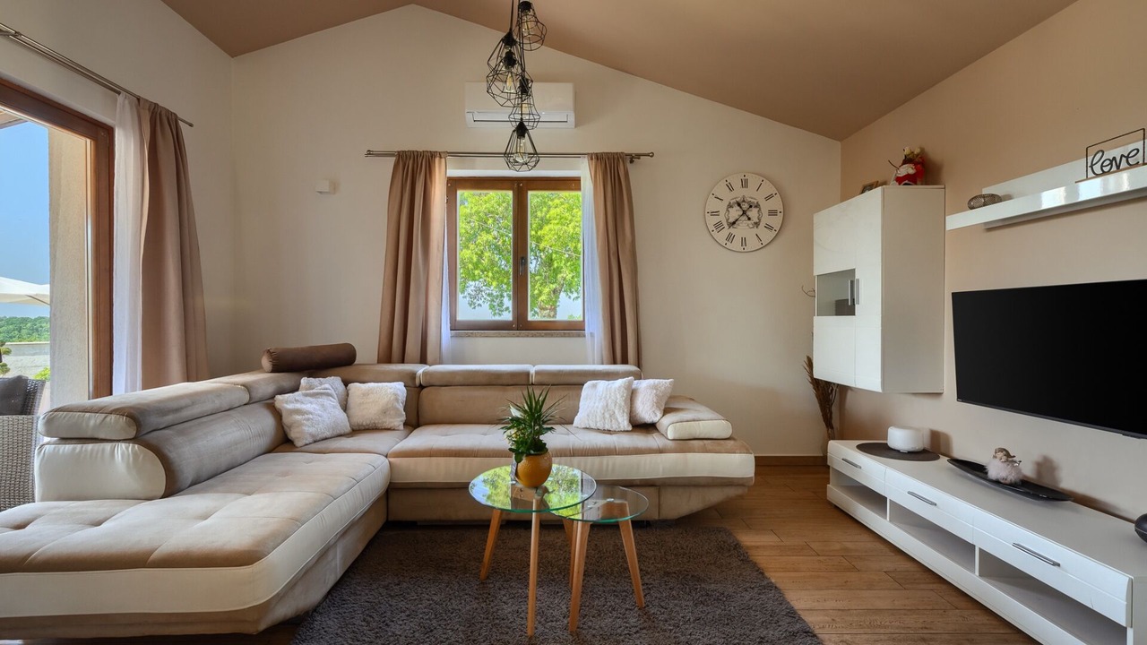 Photo of Livingroom in Brecevici