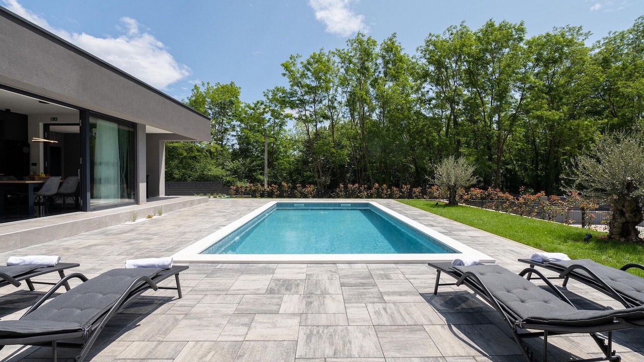 Photo of Outdoor in Zupanici