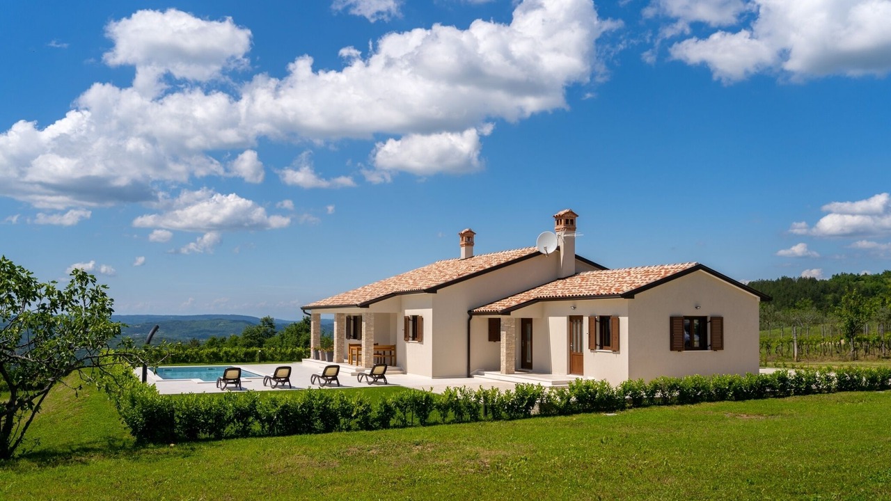 Photo of Outdoor in Draguc