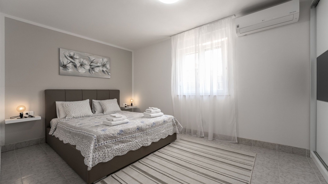Photo of Bedroom in Brgod