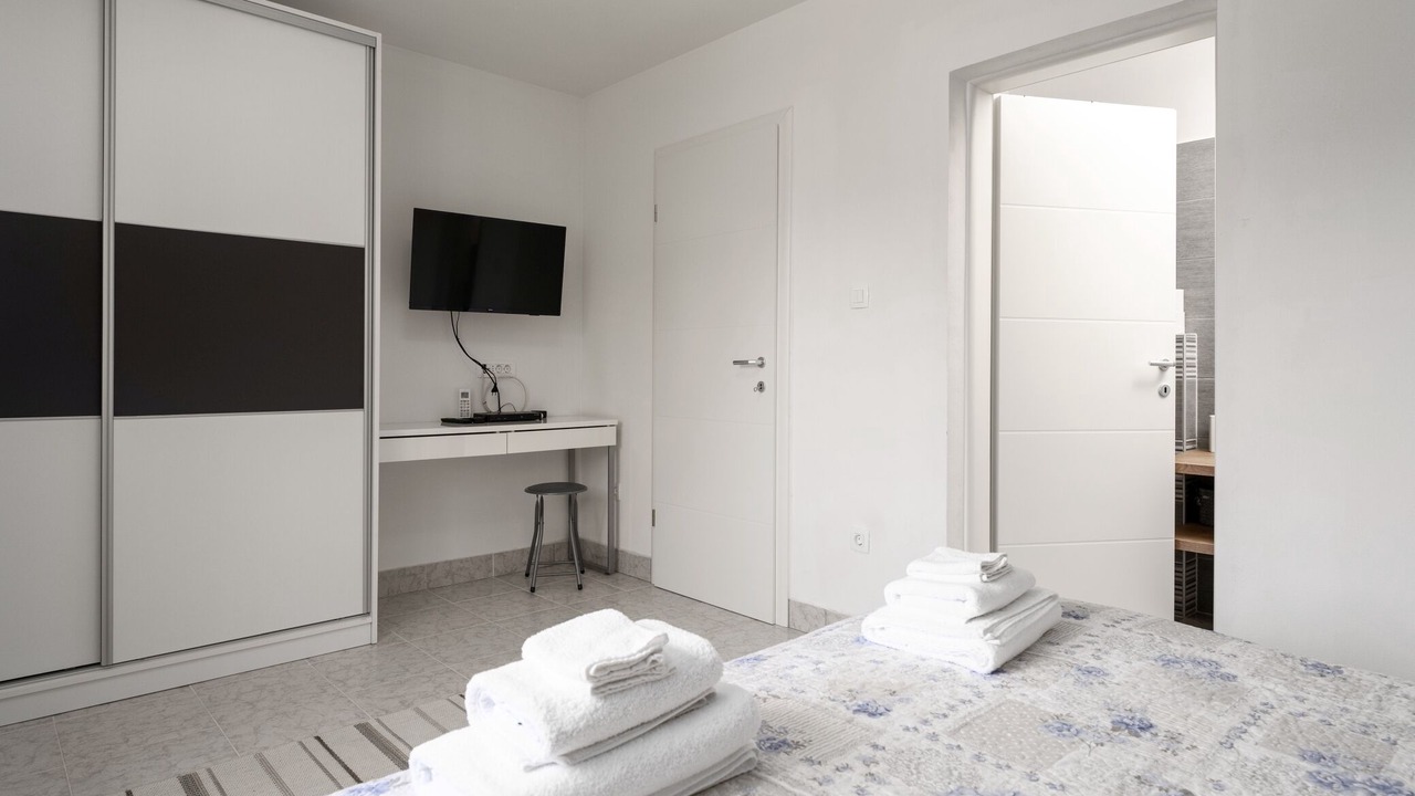 Photo of Bedroom in Brgod
