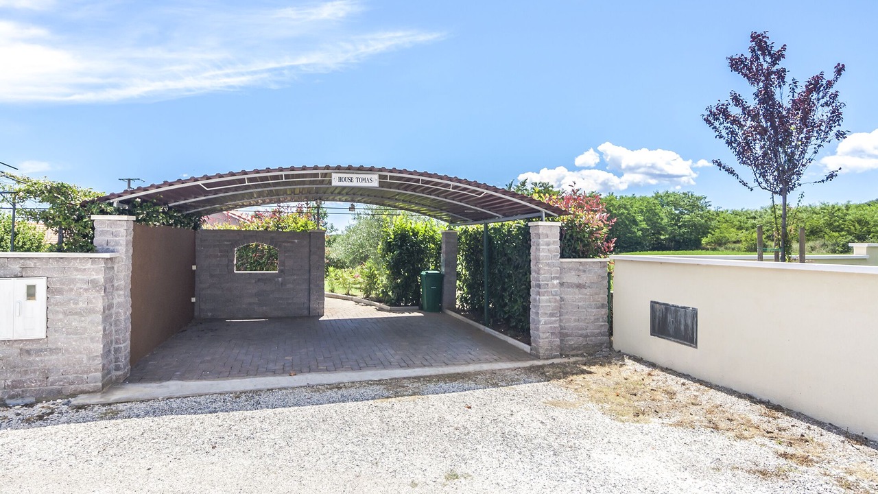 Photo of Outdoor in Marcana