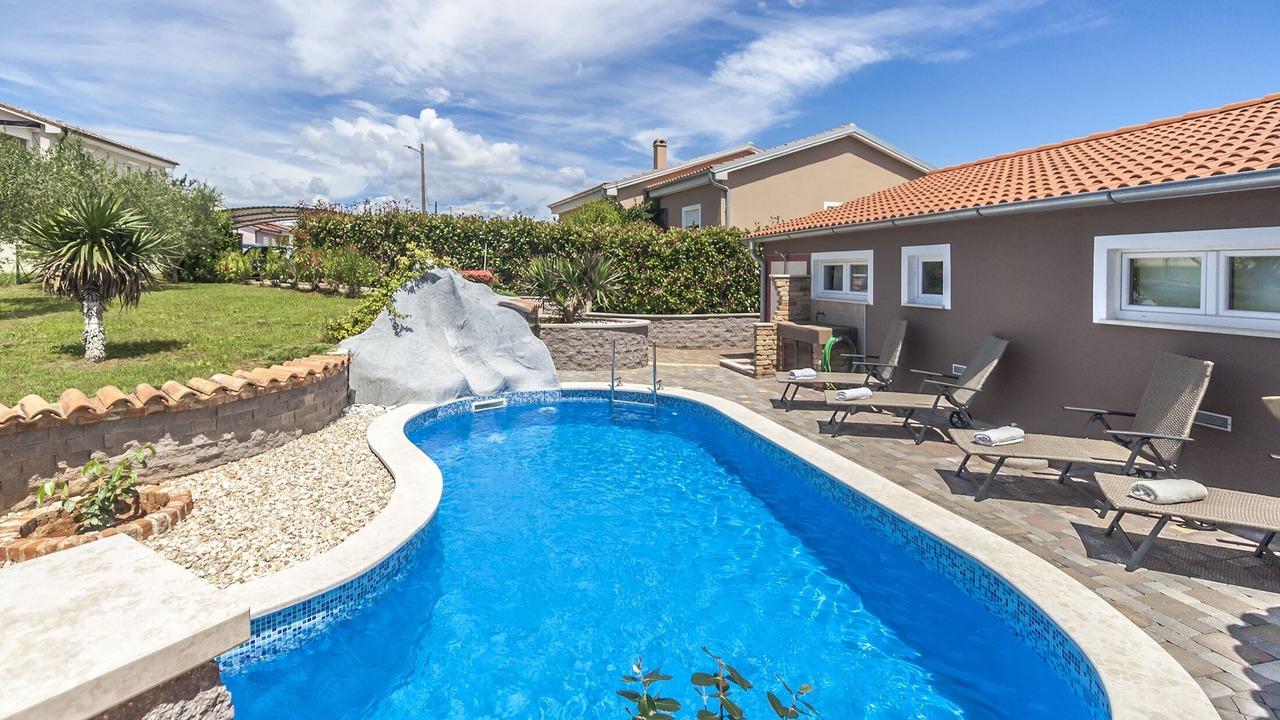 Photo of Outdoor in Marcana