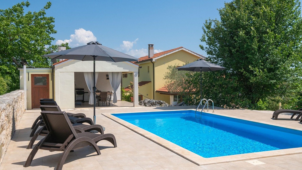 Photo of Outdoor in Makovci