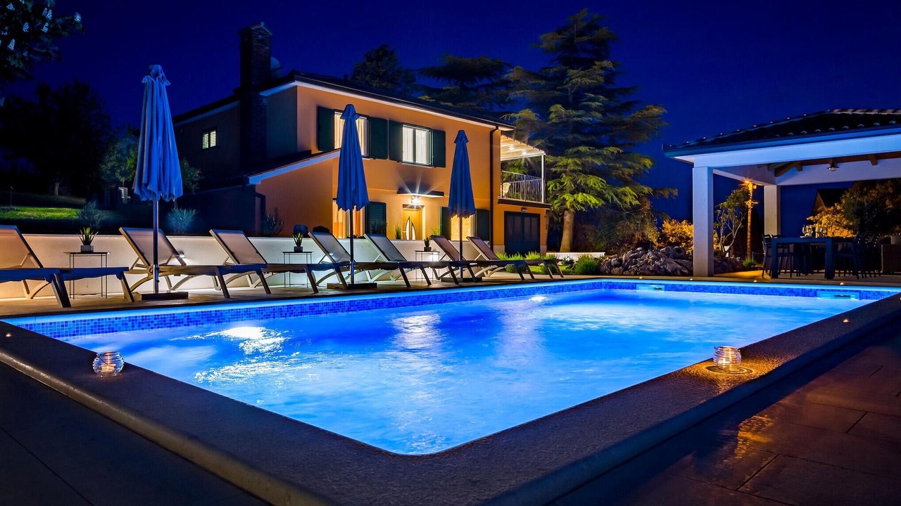 Photo of Outdoor in Rogocana