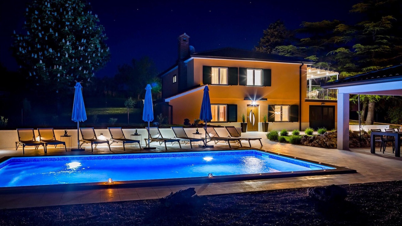 Photo of Outdoor in Rogocana
