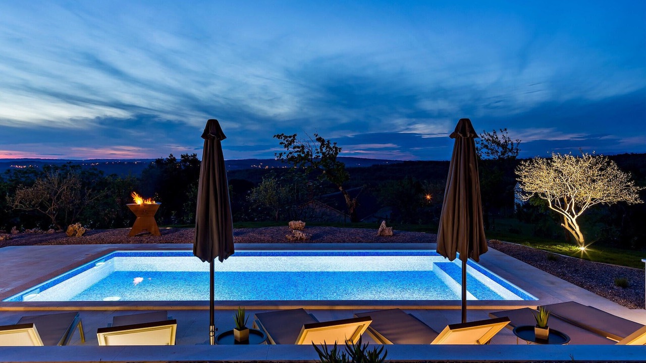 Photo of Outdoor in Rogocana