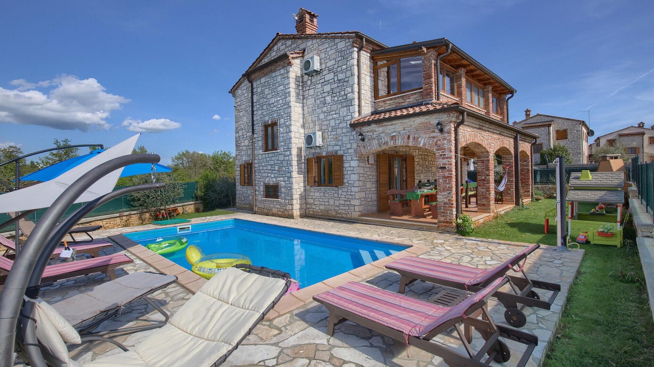 Photo of Outdoor in Cabrunici