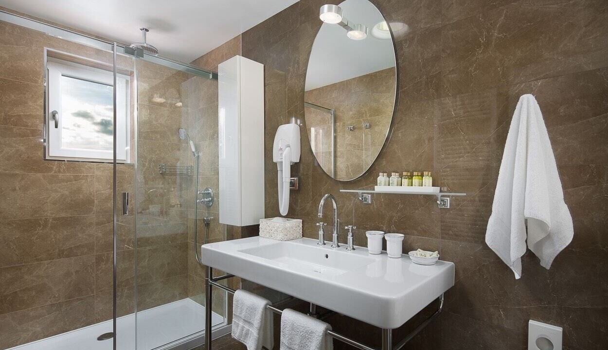 Photo of Bathroom in Kapelica