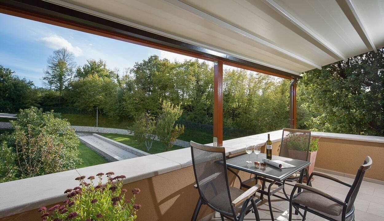 Photo of Outdoor in Kapelica