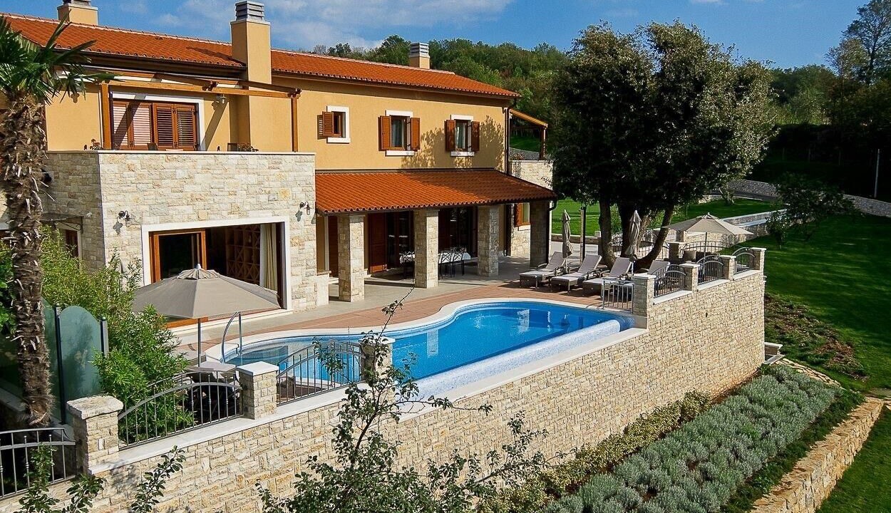 Photo of Outdoor in Kapelica