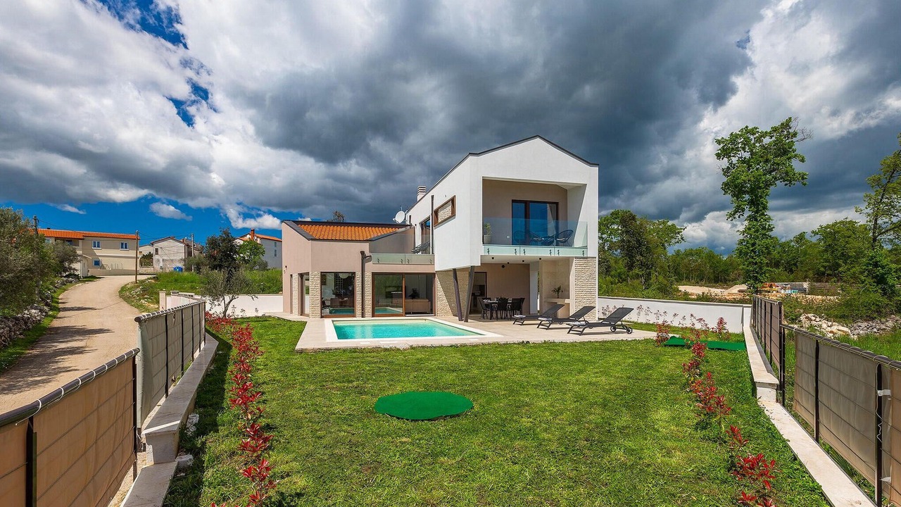 Photo of Outdoor in Peruski