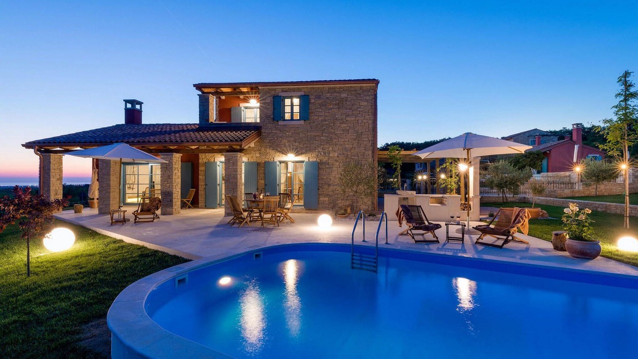 Photo of Outdoor in Vardica