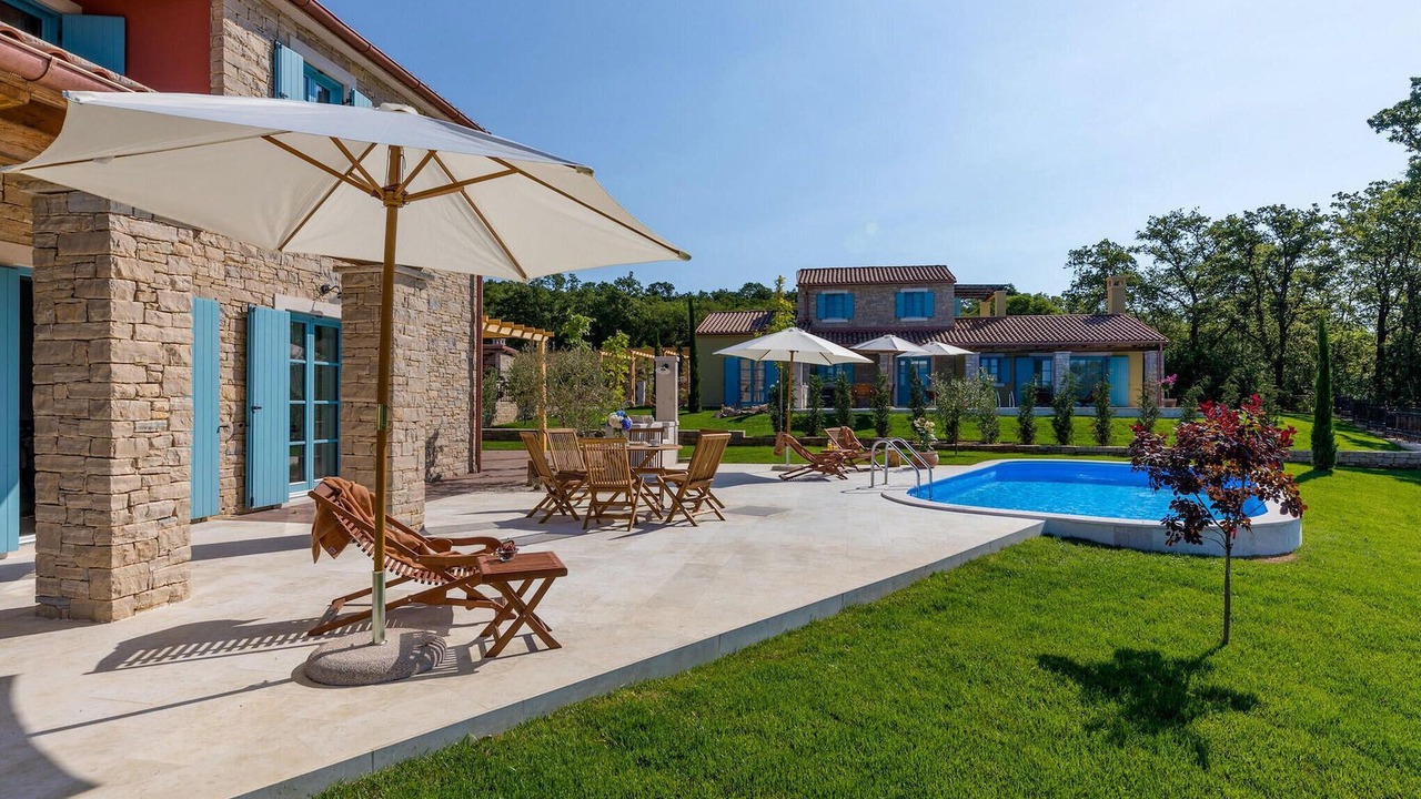 Photo of Outdoor in Vardica