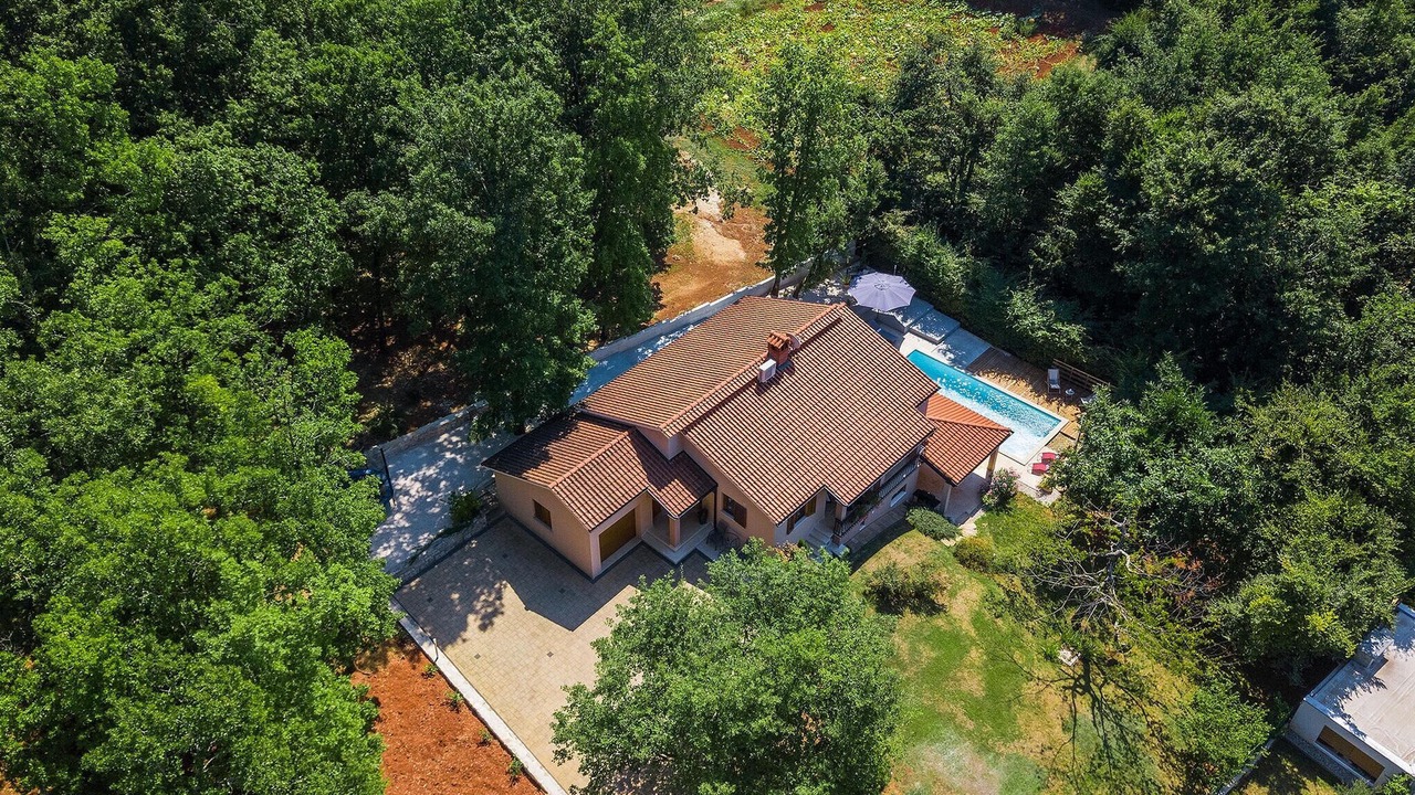 Photo of Others in Heki