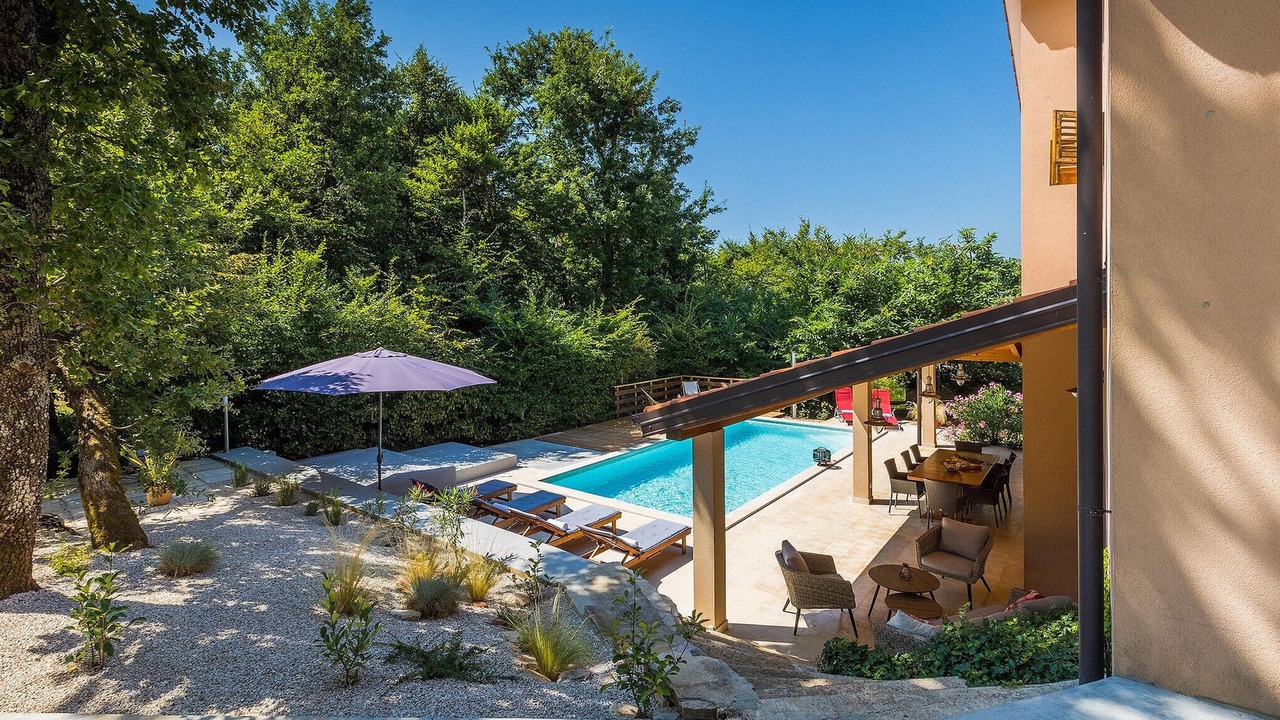 Photo of Outdoor in Heki