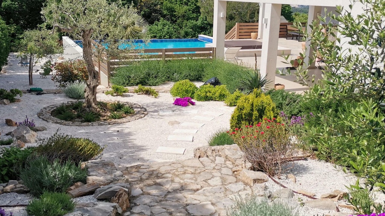 Photo of Others in Viskovici