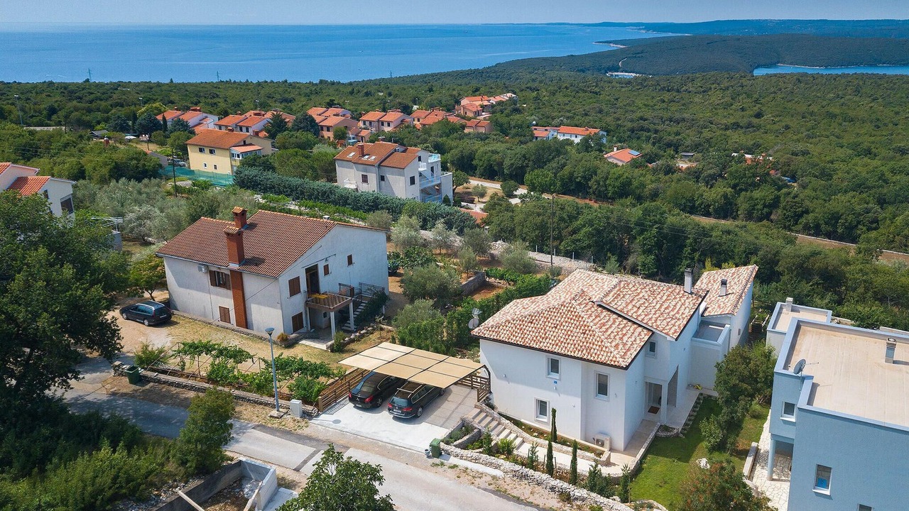 Photo of Others in Viskovici