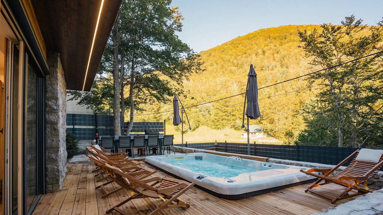 Photo of Outdoor in Platak