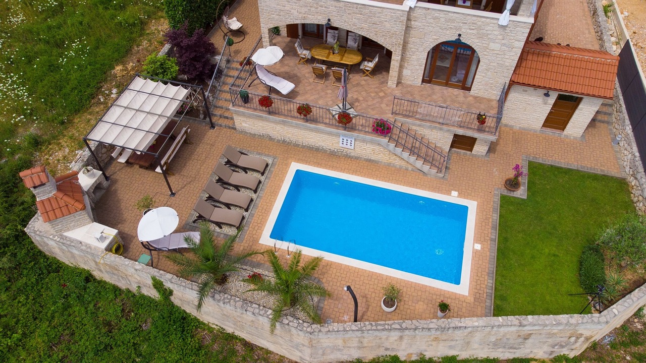 Photo of Outdoor in Salatic