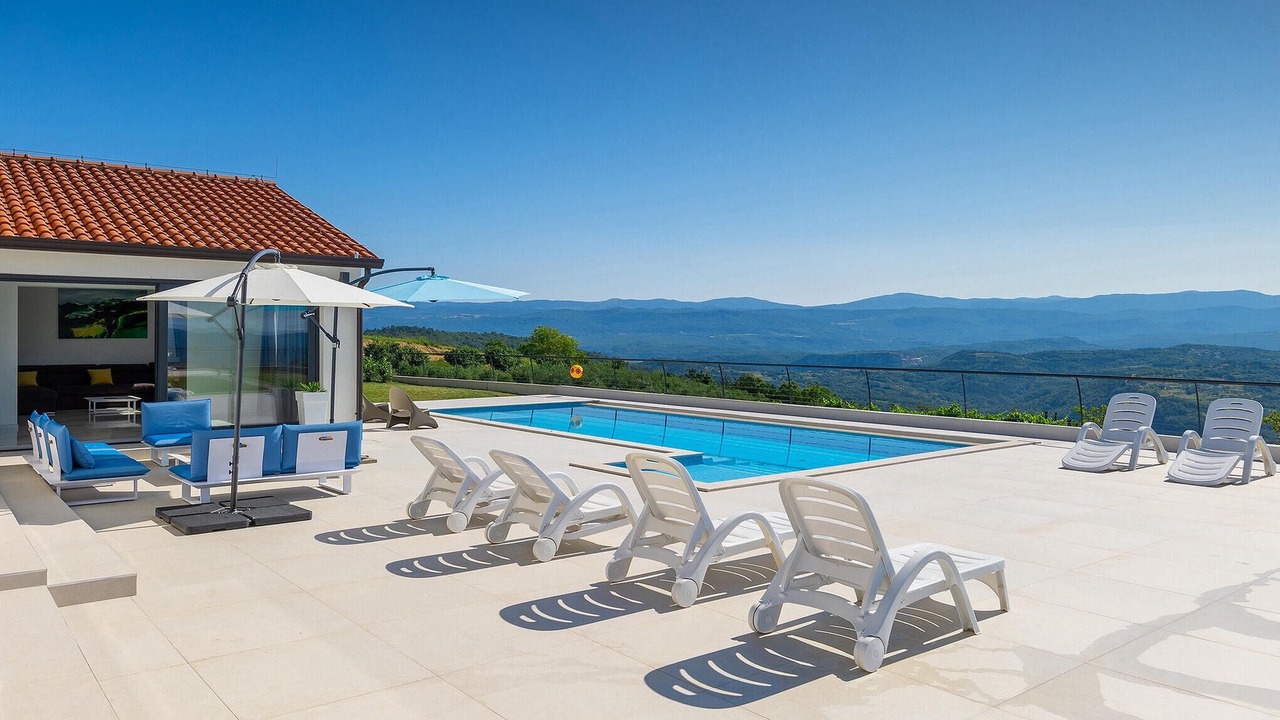 Photo of Outdoor in Vrh