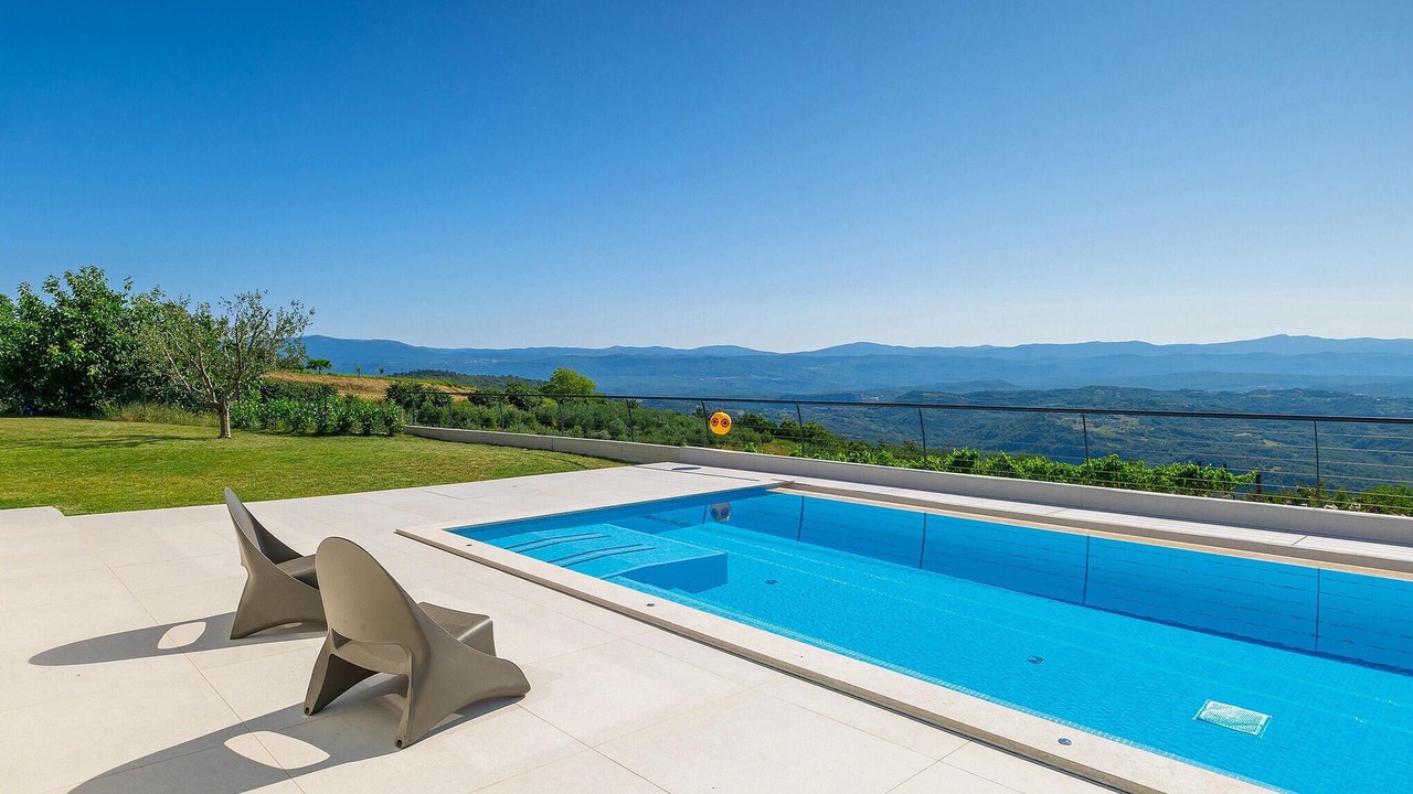 Photo of Outdoor in Vrh