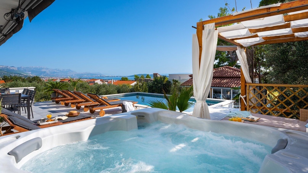 Photo of Outdoor in Rudine