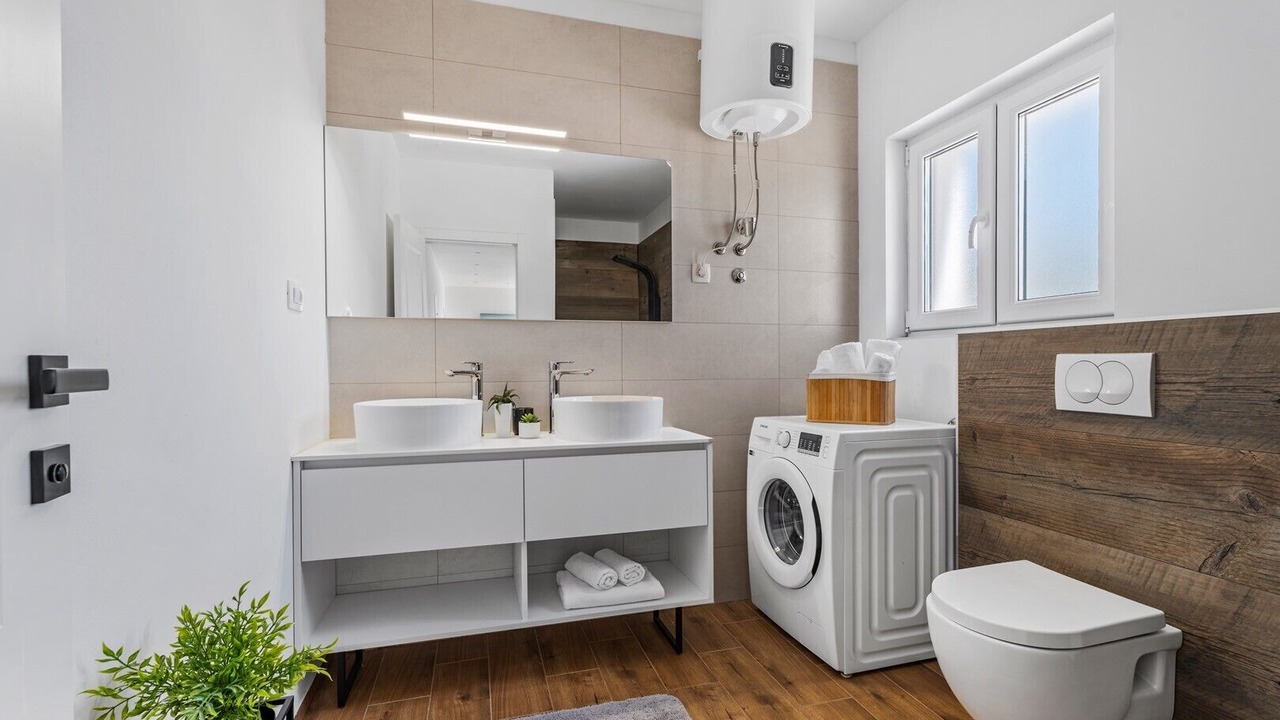 Photo of Bathroom in Rudine