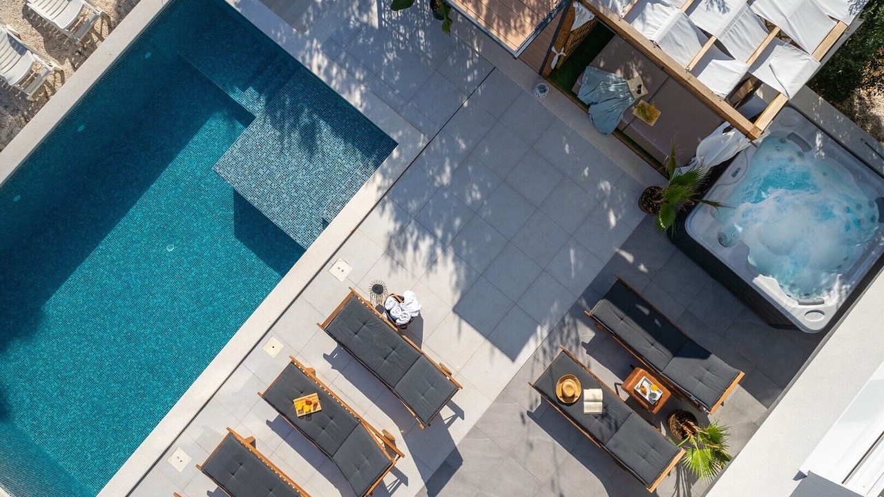 Photo of Outdoor in Rudine