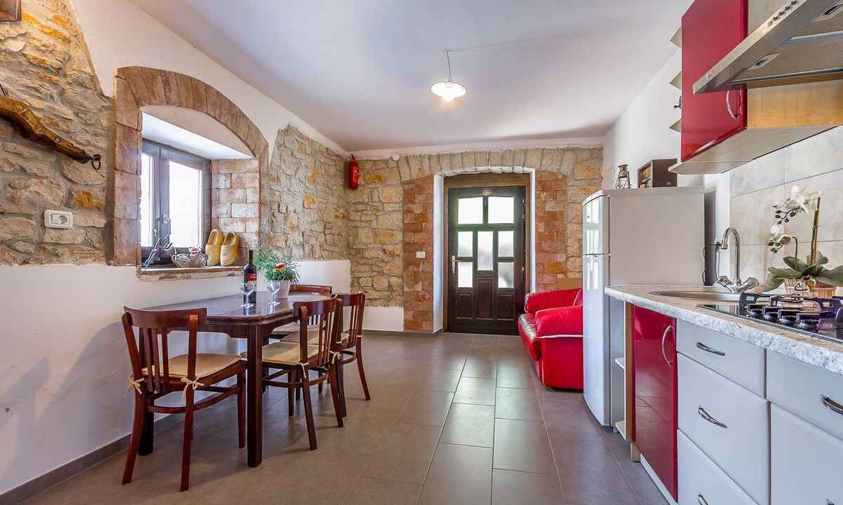 Photo of Others in Peresiji