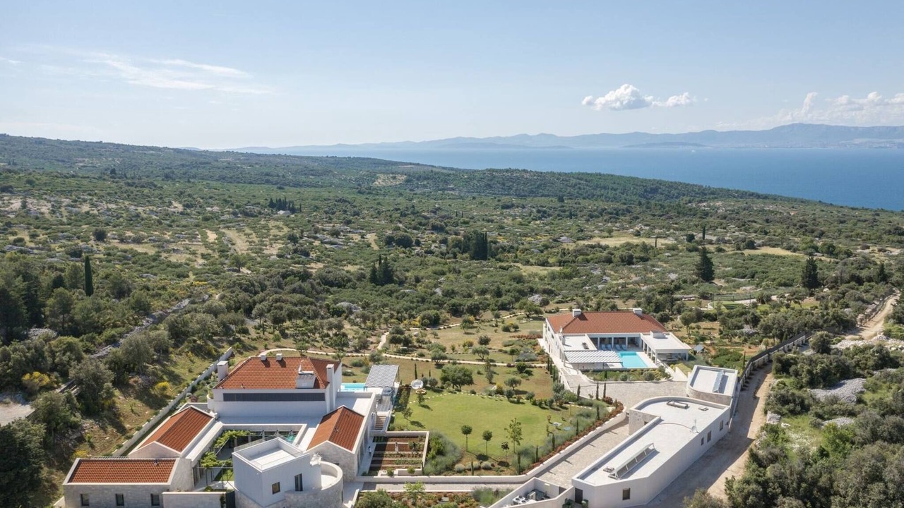 Photo of Outdoor in Supetar