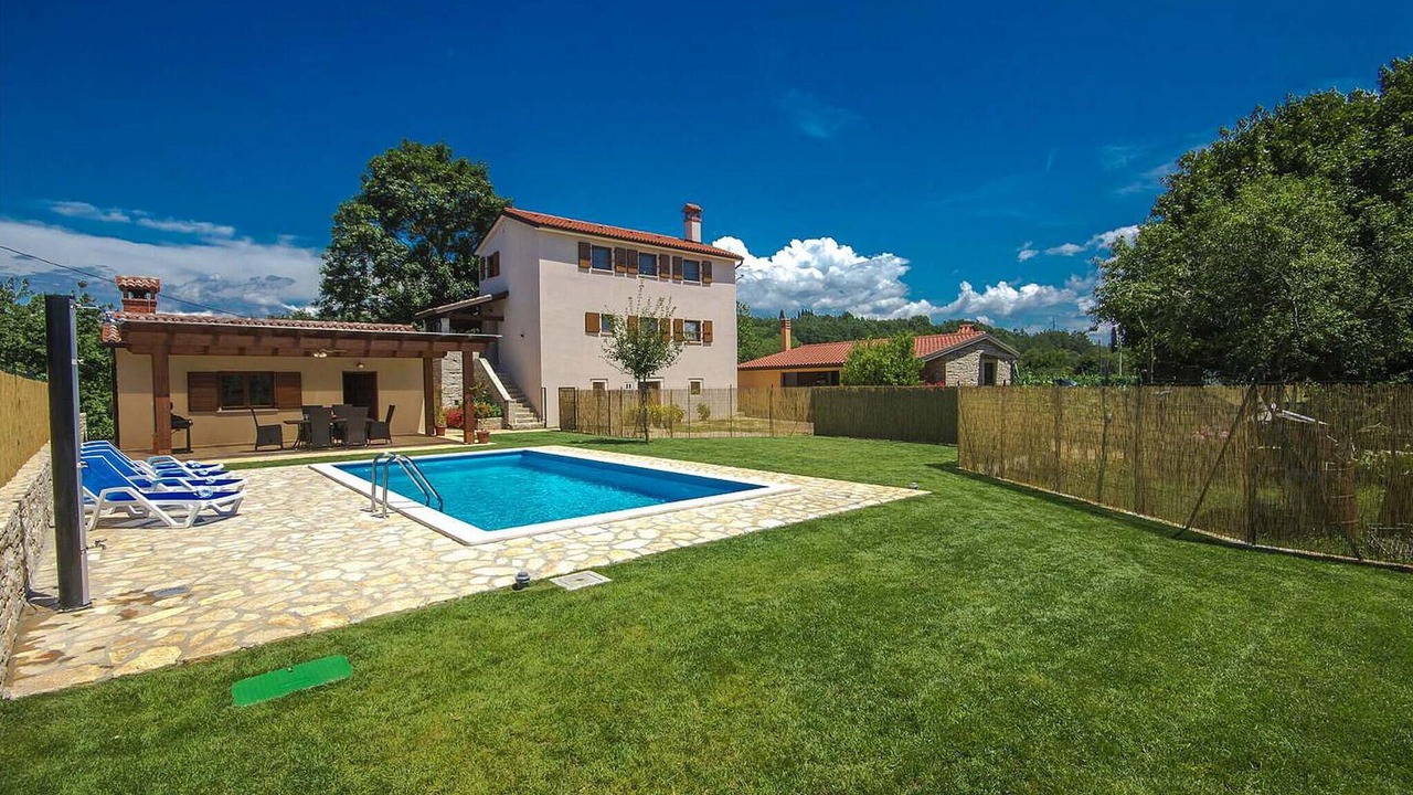 Photo of Outdoor in Marusici