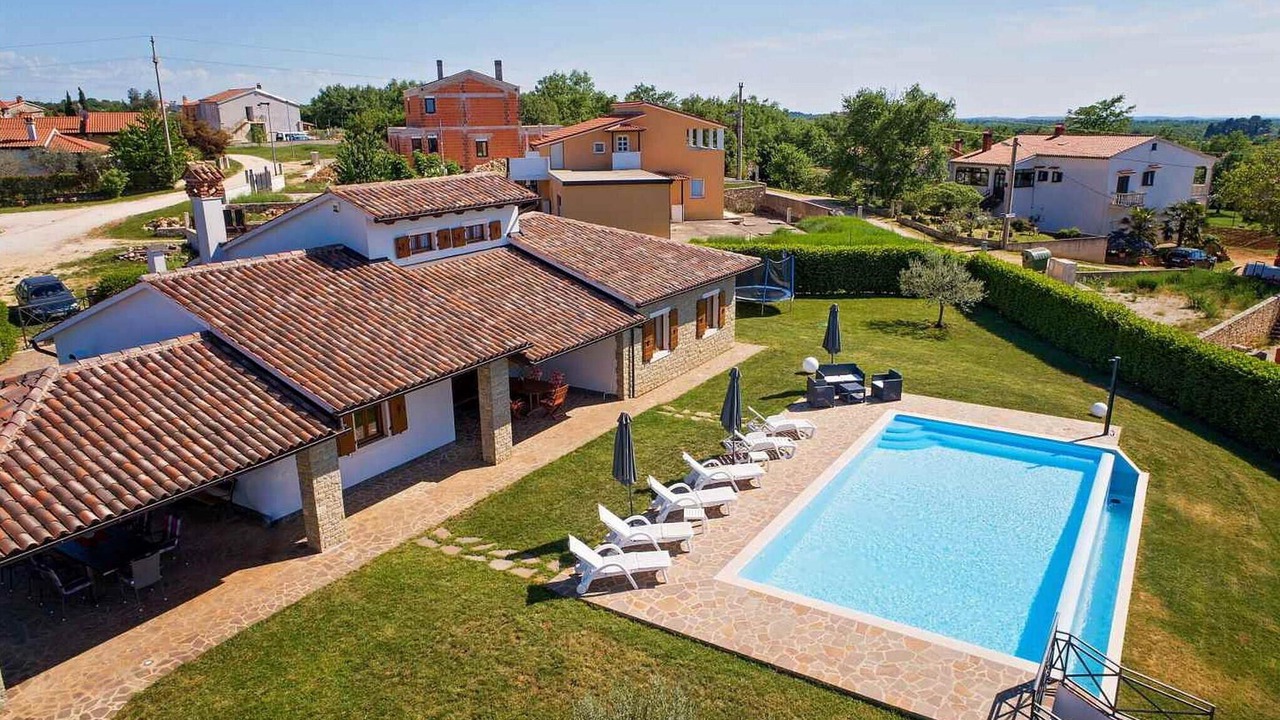 Photo of Outdoor in Strpacici