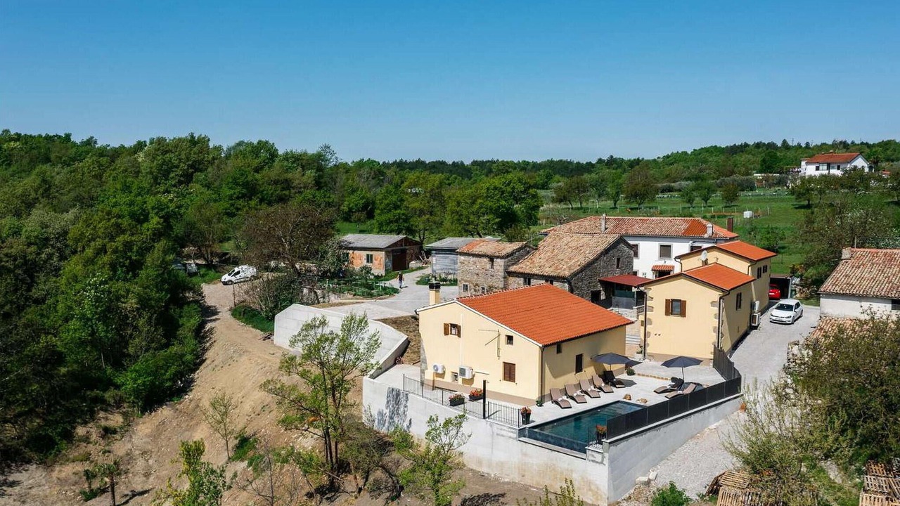 Photo of Others in Buzet