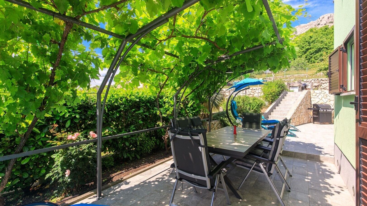 Photo of Outdoor in Jurandvor