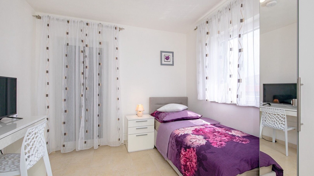 Photo of Bedroom in Jurandvor