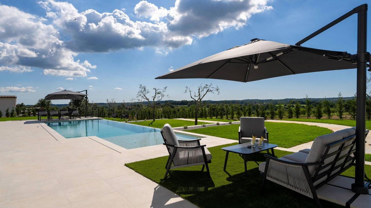 Photo of Outdoor in Gracisce