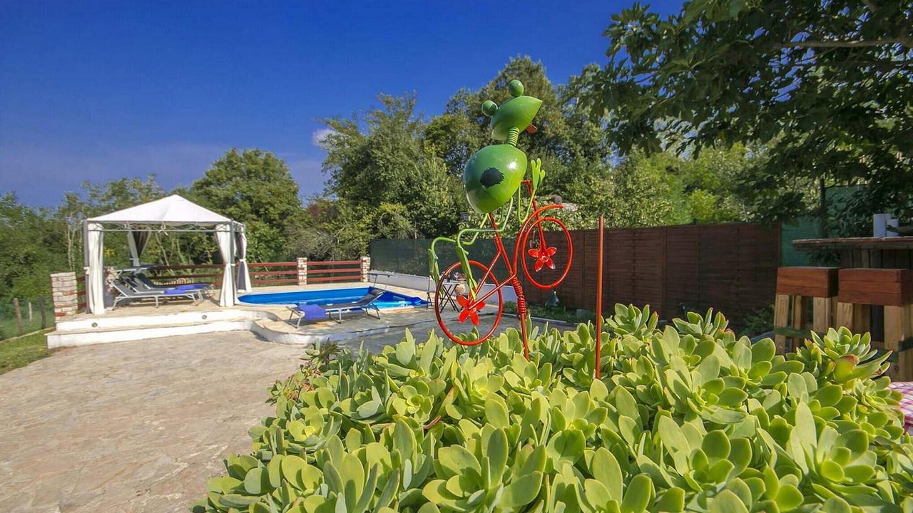 Photo of Outdoor in Materada