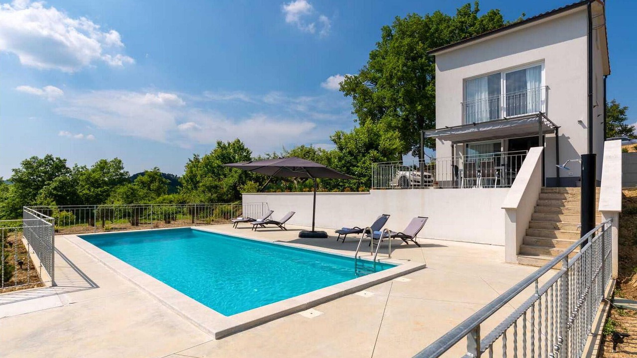 Photo of Outdoor in Pazin