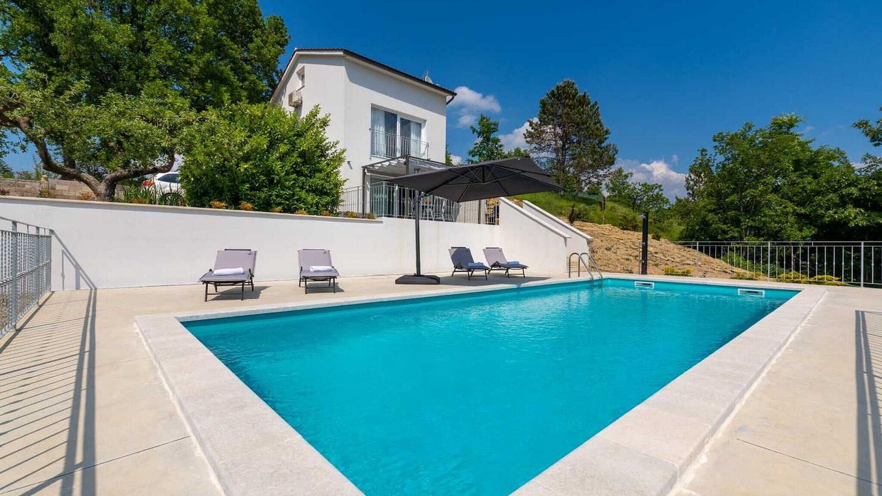 Photo of Outdoor in Pazin