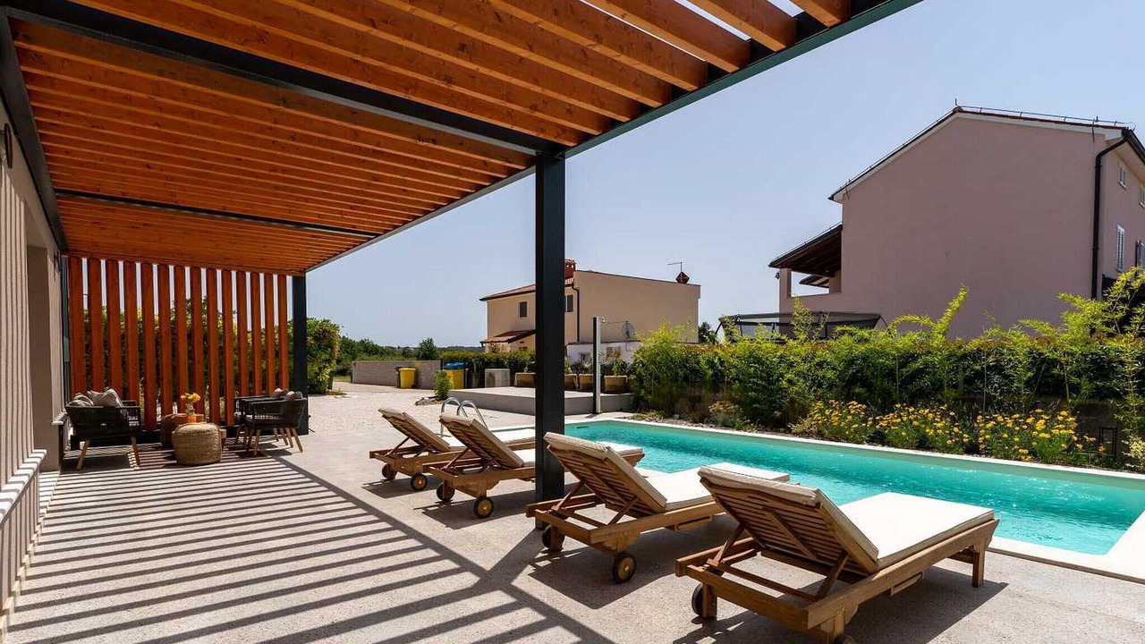 Photo of Outdoor in Cervar