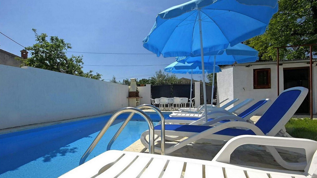 Photo of Outdoor in Zbandaj