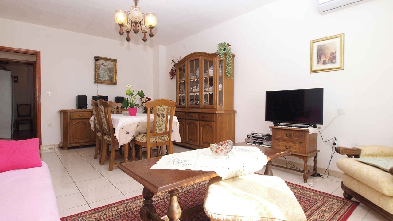 Photo of Livingroom in Peruski