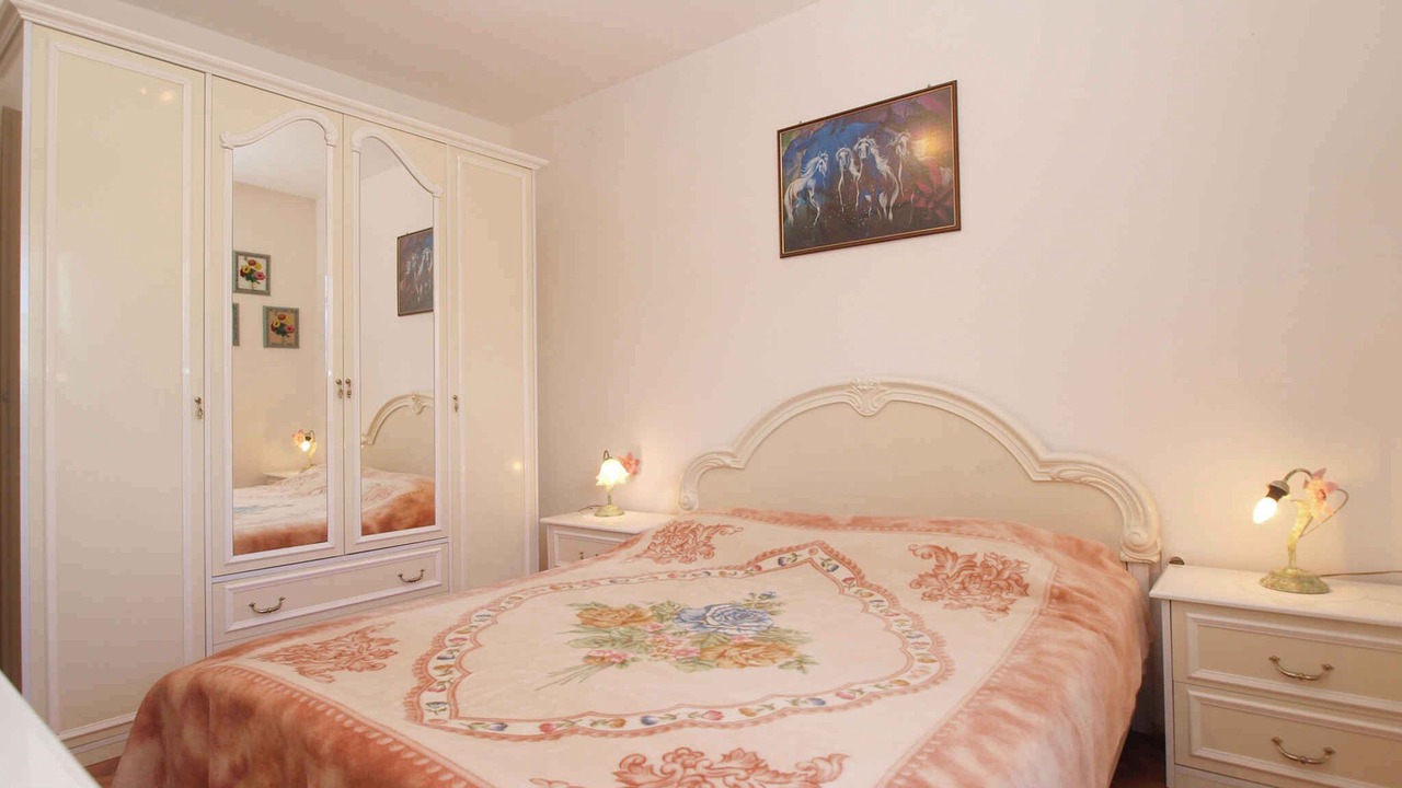 Photo of Bedroom in Peruski